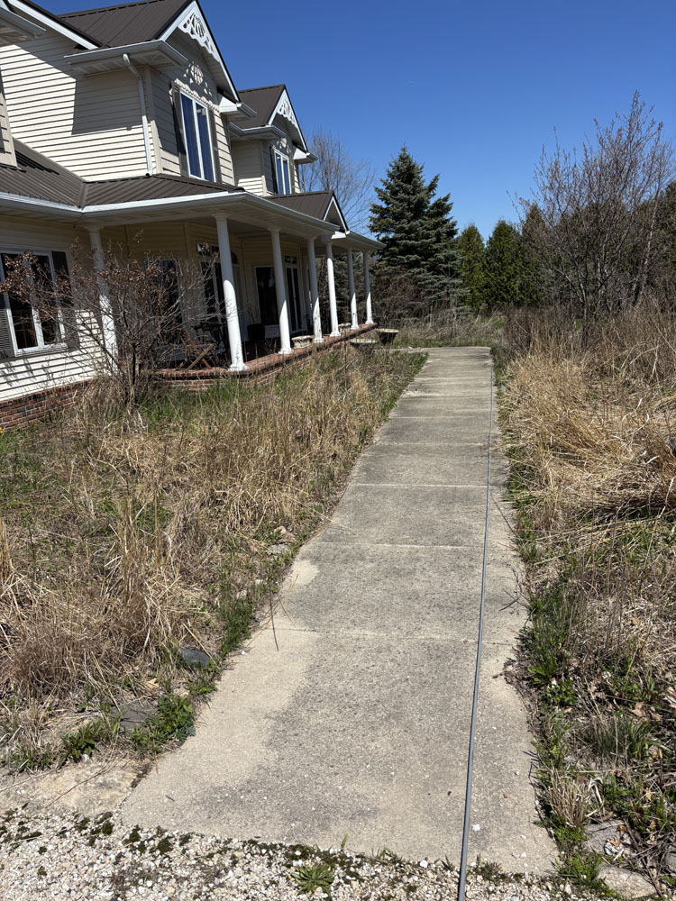 E35228CB-A43A-41C4-AAB8-09674C566768 E35228CB-A43A-41C4-AAB8-09674C566768